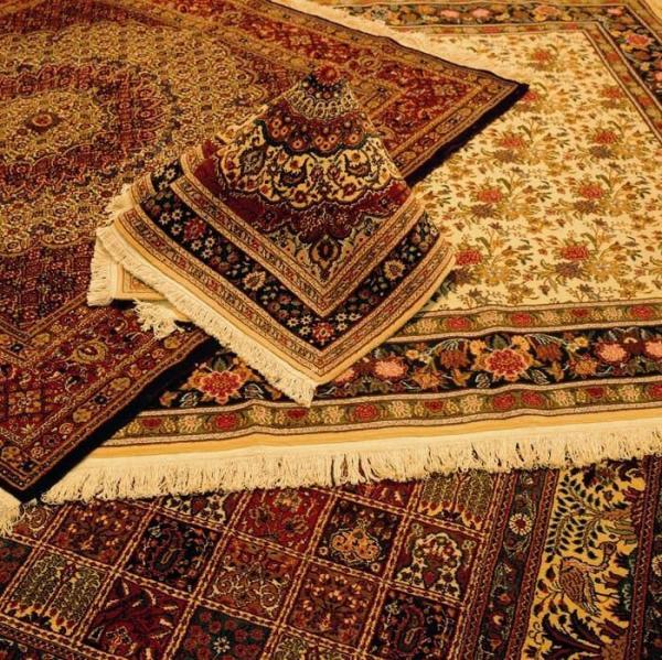 خبرنگاران کارمندان متقاضی خرید فرش اردبیل تسهیلات می گیرند