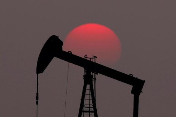آیا صنعت نفت شیل آمریکا به دلایل سیاسی از افزایش تولید امتناع می کند؟